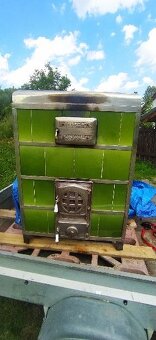 Kamna kachlová 120 let stará - 2