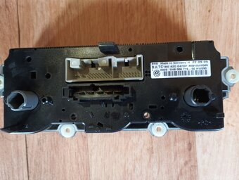 panel topení klimatizace vw - 2