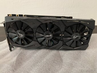 ASUS GeForce ROG-STRIX-GTX1070TI - 2