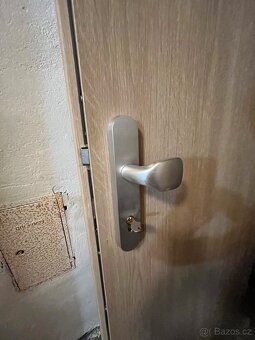 Vstupní bezpečnostní dveře - 2