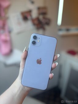 iPhone 11 fiaový - 2