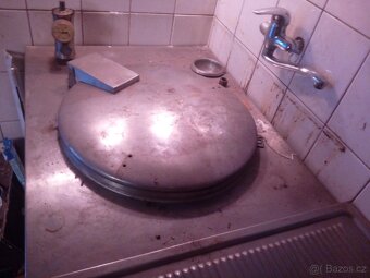 Nerez kotel na zabijacku - 2