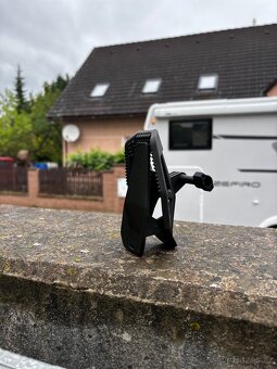 DJI držák kamery na helmu - 2