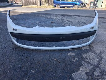 Renault laguna 3 predni naraznik - 2