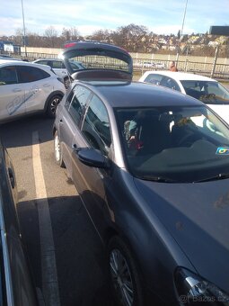 Golf 6, 2009,1.4 benzín, možná sleva... - 2