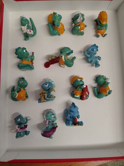 KInder figurky - 2