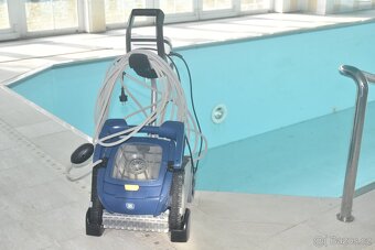bazénový vysavač Zodiac Cyclon X - 2