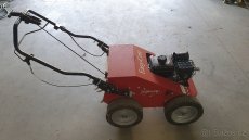 Motorový aerifikátor EC104 - lehce použitý stroj. - 2