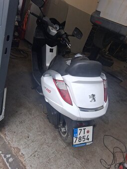 Peugeot satelis 125 - 2