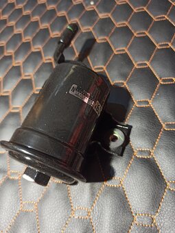 Palivový filtr OEM Toyota Corolla E11 - 2