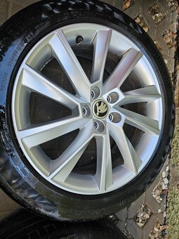 ALU letní kola Škoda 5x100 Scala R17 ET40 Stratos - 2
