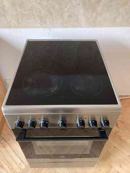 Trouba Electrolux - 2