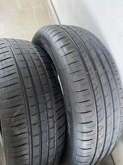 205/60r16 5x112 Škoda octavia - 2