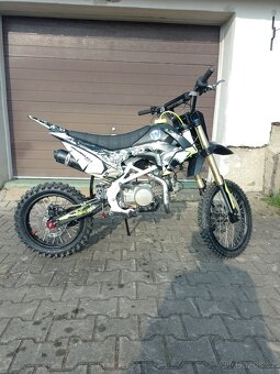 Pit bike Mini rocket 140 - 2