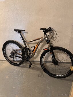 Giant L 29” - 2