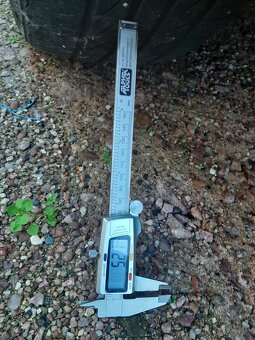 kola 205/60 R16 Grand Scenic - 2