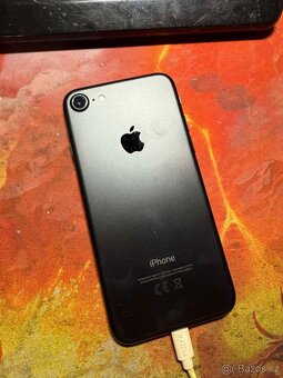iPhone 7 32GB - 2