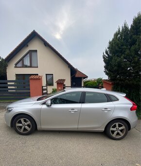 Volvo V40 D3 110 kW manuál - 2