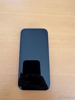 iPhone 15 256GB - 2