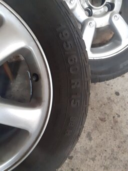 Pneumatiky 195/60/R15 - 2
