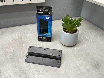 USB Hub 5 port pro PS4 OG - 2