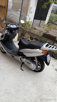 Skútr Daelim Otello sg 125 (aut do 11kw, ř.sk.,,B”) - 2