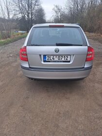 Škoda Octavia 1.8 kombi - 2