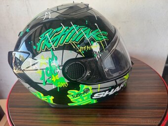 Prodám helmu Shark Spartan GP - 2
