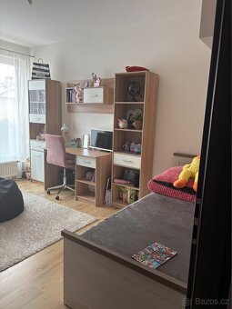 Prodám nábytek do dětského pokoje – kompletní sestava - 2