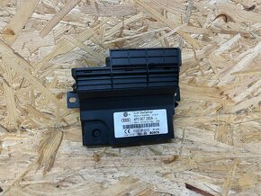 ŘÍDICÍ JEDNOTKA PALUBNÍ SÍTĚ AUDI A6 4F0907280A - 2