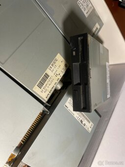 Disketové mechaniky 3,5" – plně funkční - 2