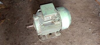 Elektromotor Siemens 4 kW 2895 otáček - 2