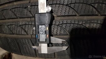 Rotalla ICE PLUS S210 245/45 R18 100V XL  zimní - 2