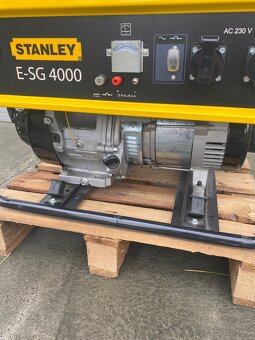 Generátor Stanley E-SG4000 3,5 kW - 2