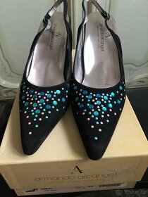 Nové italské semišové lodičky vel.38 - 2