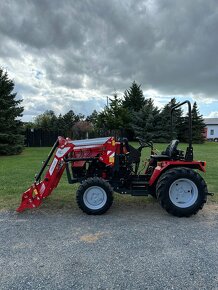 Traktor Belarus 311 s čelním nakladačem - 2