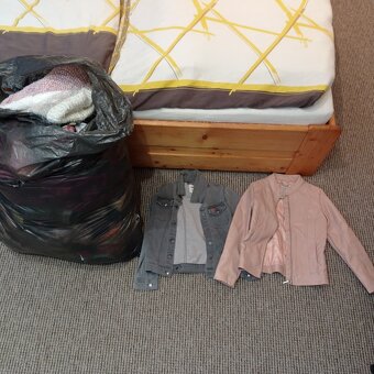 Dívčí oblečení 7-10 let - 2