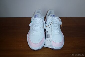 Nové dívčí tenisky Adidas 35,5 - 2