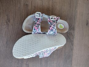 Dětské pantofle vel. 33 - 2