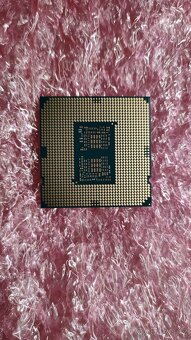 Intel Core i7-10700KF - 2