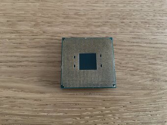 Ryzen 7 3700X - 2