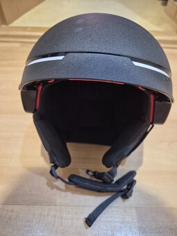 Lyžařská helma - 2