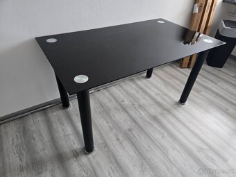 Jídelní stůl 140x80 cm - 2