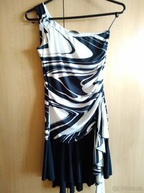 Krátké černobílé šaty, vel. XS-S. Polyester, elastan. - 2