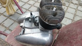 Motor Jawa 350 panelka - 2