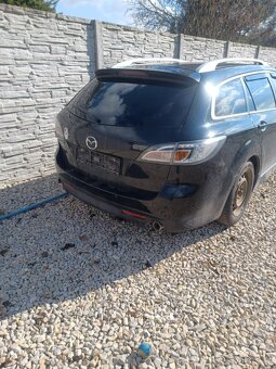 Rozpredam Mazda 6 2.2D 136kw R2AA 2010 - 2