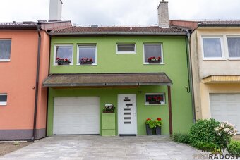 Prodej rodinného domu se zahradou v Kozlovicích - 2
