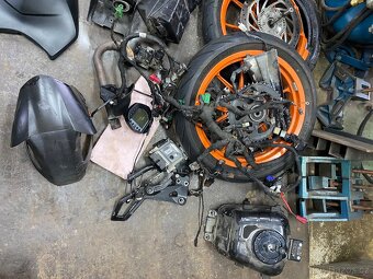 KTM 125 RC - 2