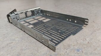 rámeček na HDD pro server - 2