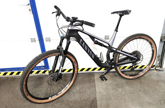 Canyon neuron cf9 - 2